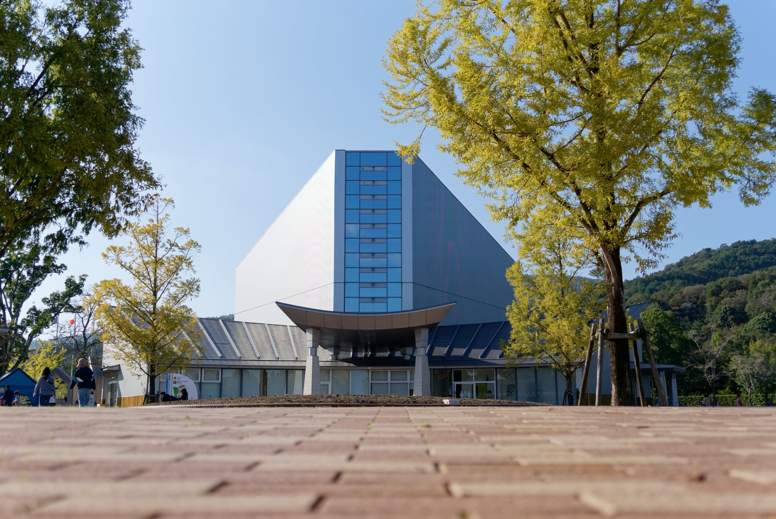 「AF-S」で撮影した建物の風景写真