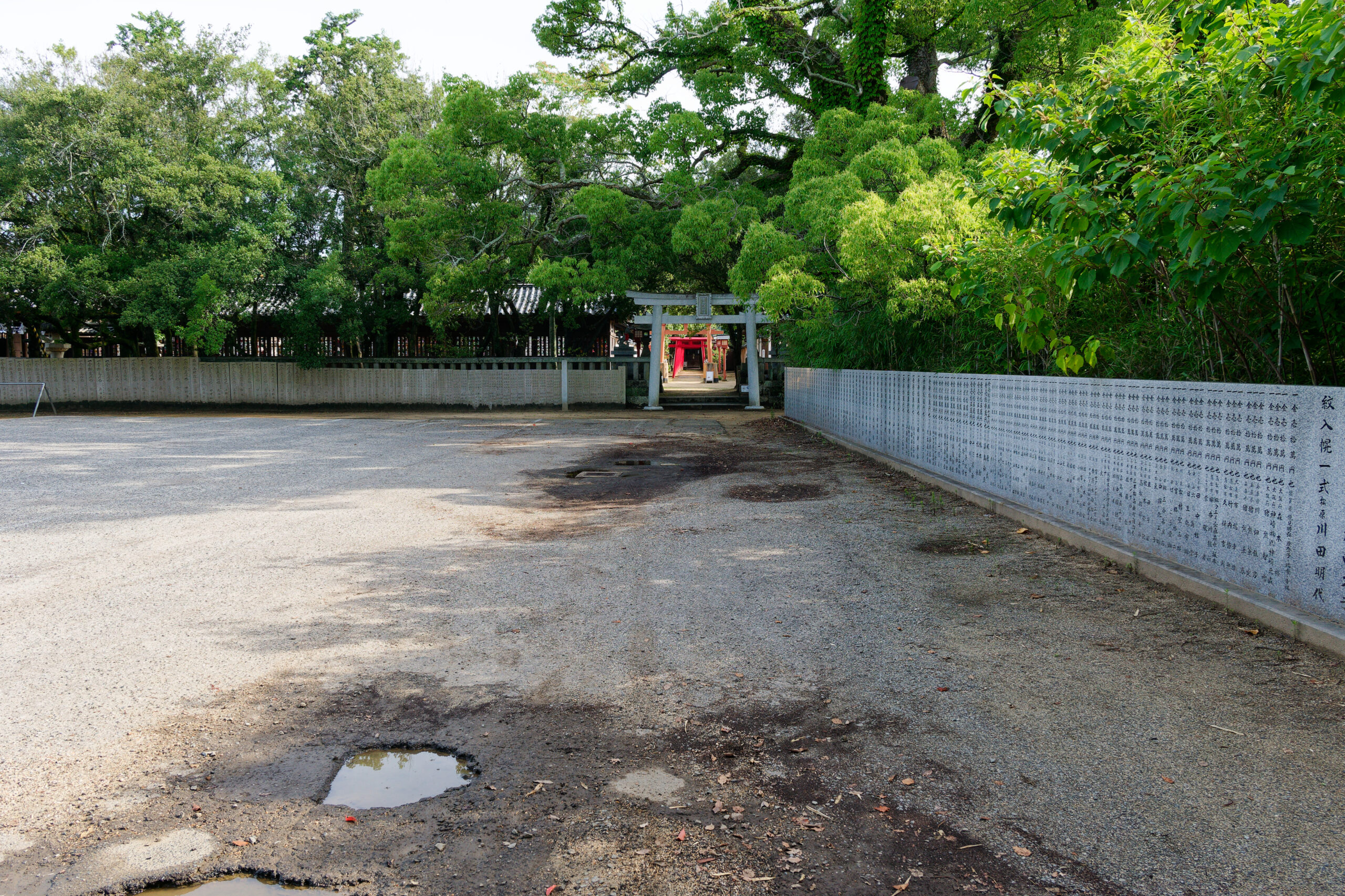 広角レンズで撮影（鳥居）遠距離撮影